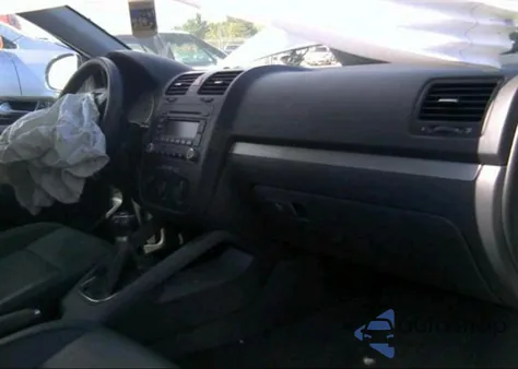 2006 Volkswagen Jetta 2.5 из США, поврежденный, VIN 3VWSG71K46M805077